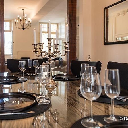 Suites Mana - Matahina Avec Vue Superbe Sur La Place Ducale Et Parking Prive Inclus Charleville-Mézières Eksteriør billede